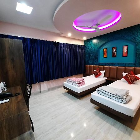 Hotel Aloka Residency Calcutta Exteriör bild