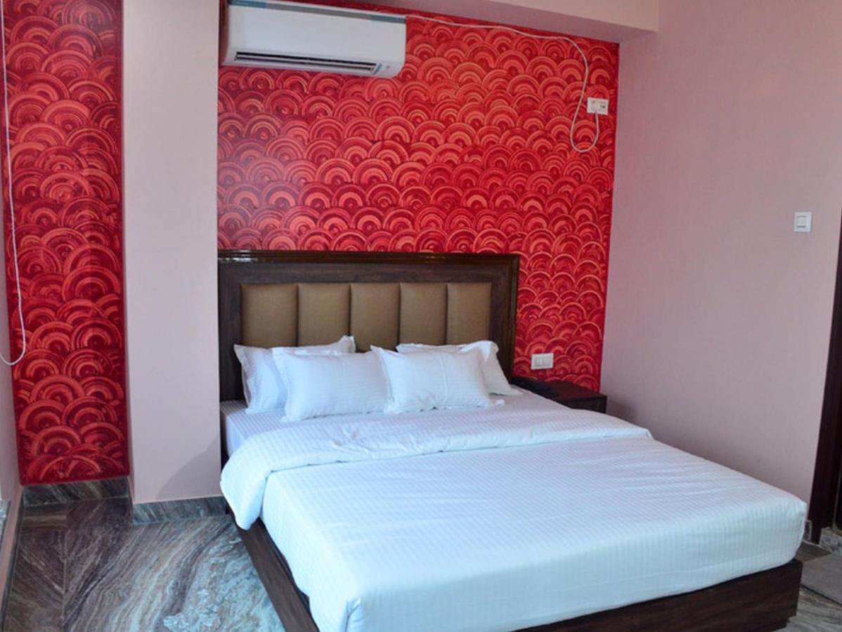 Hotel Aloka Residency Calcutta Exteriör bild