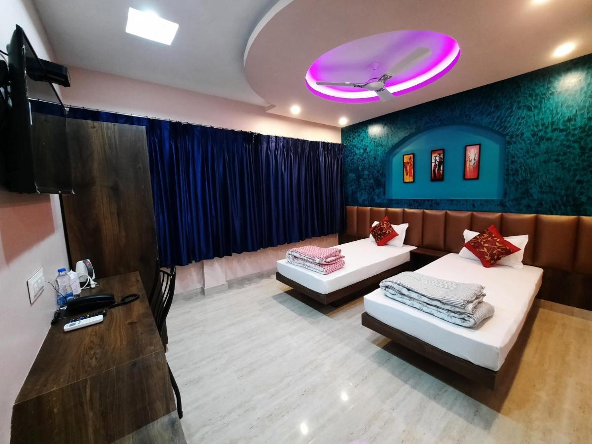 Hotel Aloka Residency Calcutta Exteriör bild